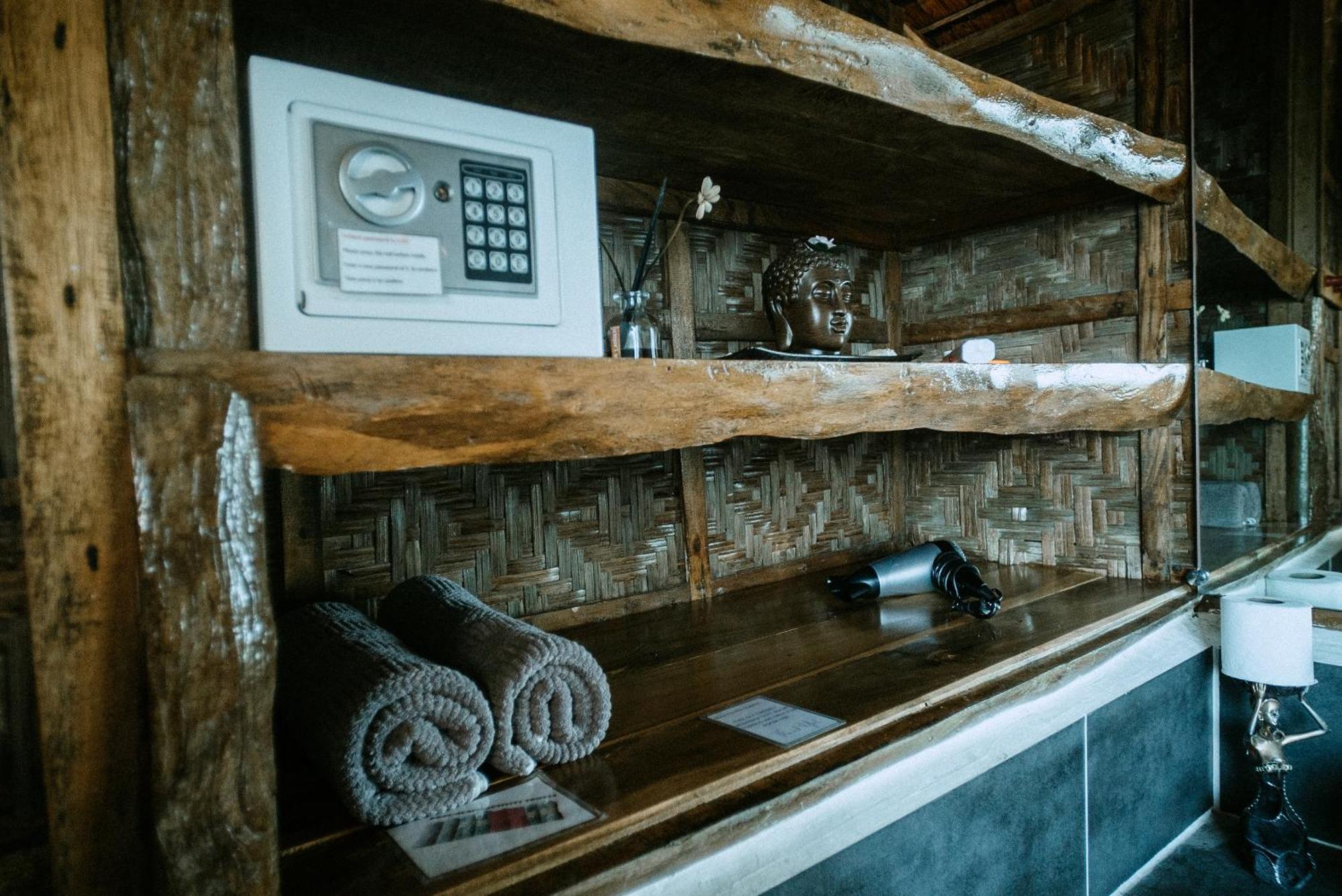 Fantasy Lodge Samboan Экстерьер фото